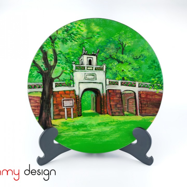 Green round lacquer dish hand-painted with The Temple of Literature included with stand 30 cm